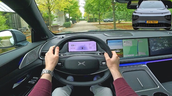 Xpeng G9 Performance 2026: exterieur, interieur & POV testrit